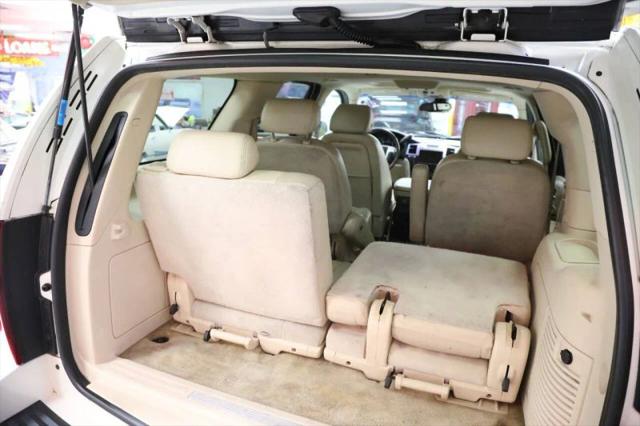 2007 Cadillac Escalade Standard