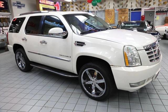 2007 Cadillac Escalade Standard