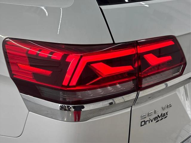 2022 Volkswagen Atlas 3.6L V6 SEL Premium R-Line