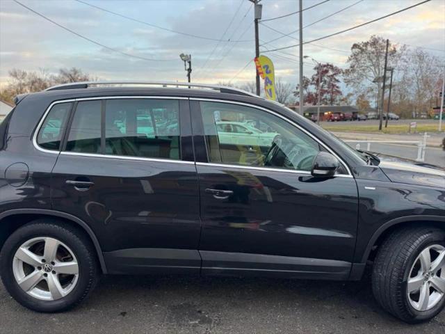 2010 Volkswagen Tiguan Wolfsburg Edition