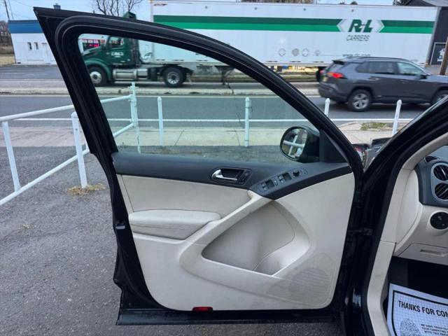 2010 Volkswagen Tiguan Wolfsburg Edition