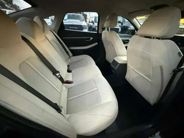 2023 Hyundai Sonata SE