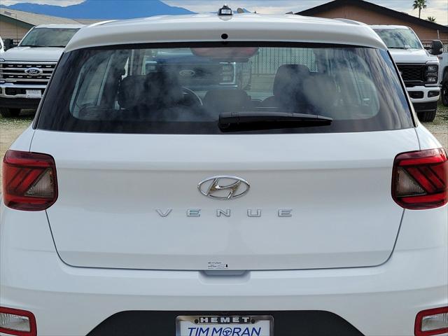 2026 Hyundai Venue SE