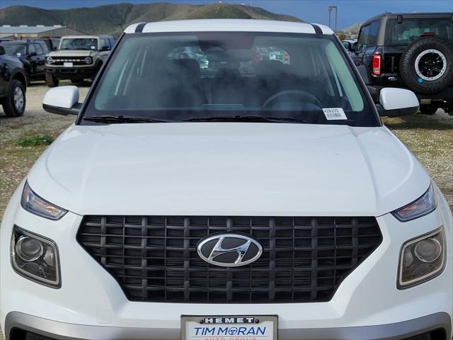 2026 Hyundai Venue SE