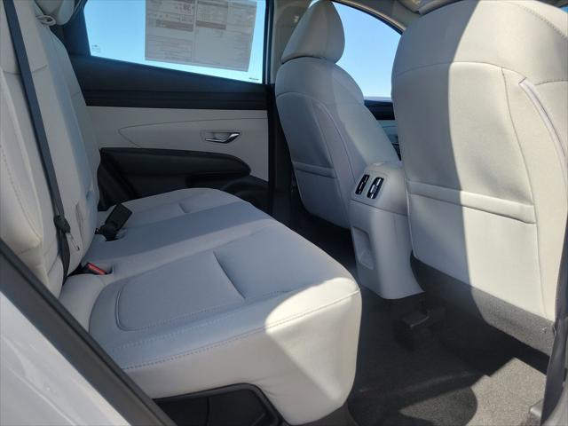 2026 Hyundai Tucson Hybrid Blue SE