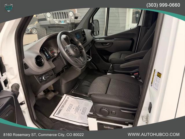 2022 Mercedes-Benz Sprinter 2500 Standard Roof V6