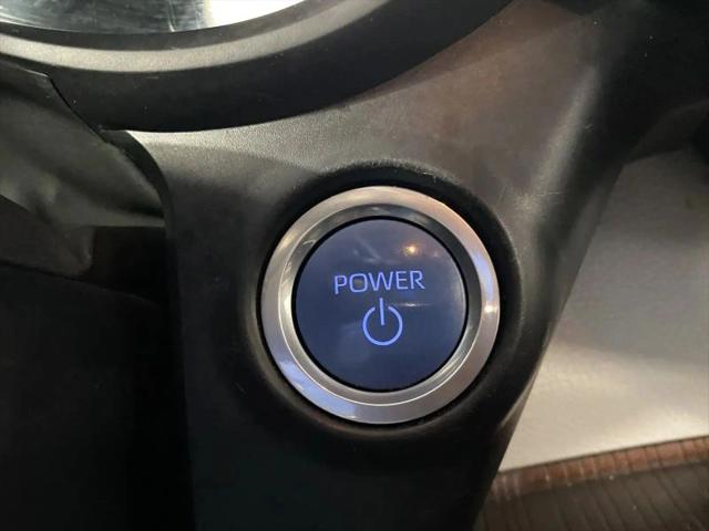2023 Toyota Sienna LE