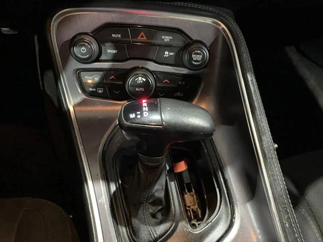 2017 Dodge Challenger SXT