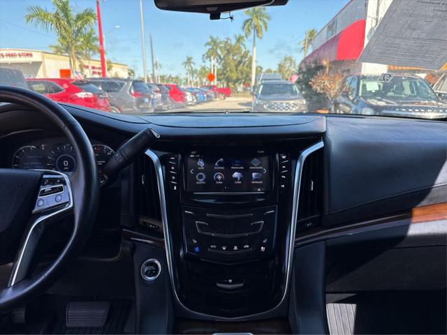 2020 Cadillac Escalade 4WD Luxury
