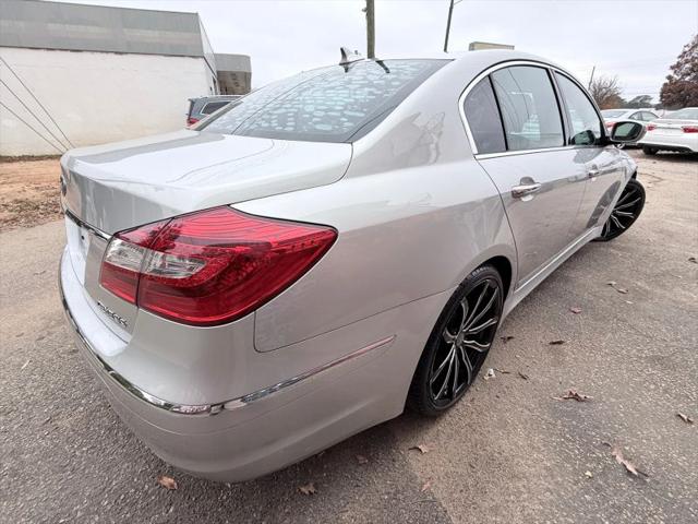 2012 Hyundai Genesis 3.8