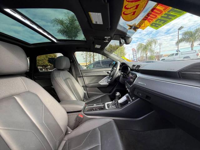 2022 Audi Q3 Premium 45 TFSI S line quattro Tiptronic