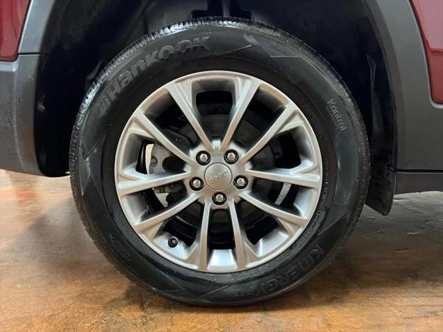 2019 Jeep Cherokee Latitude Plus FWD