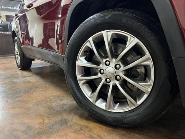 2019 Jeep Cherokee Latitude Plus FWD