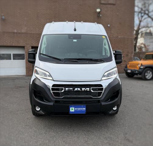 2026 Ram ProMaster Cargo Van SLT