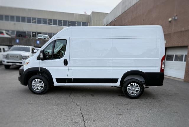 2026 Ram ProMaster Cargo Van SLT