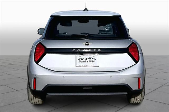2026 MINI Hardtop Cooper
