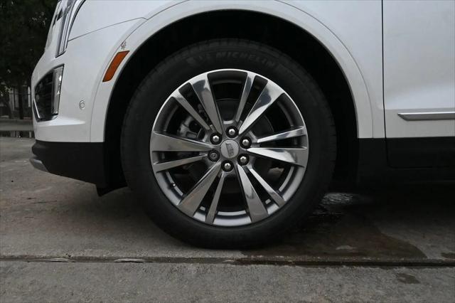 2026 Cadillac XT5 Premium Luxury FWD