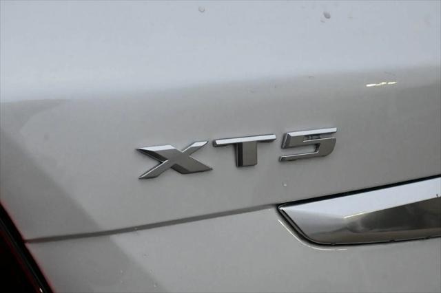 2026 Cadillac XT5 Premium Luxury FWD