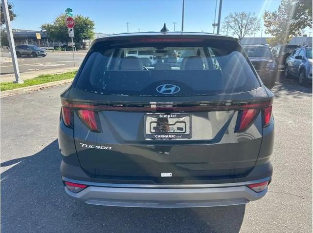 2026 Hyundai Tucson SE