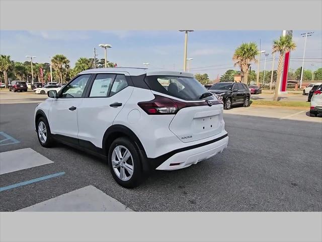 2025 Nissan Kicks S