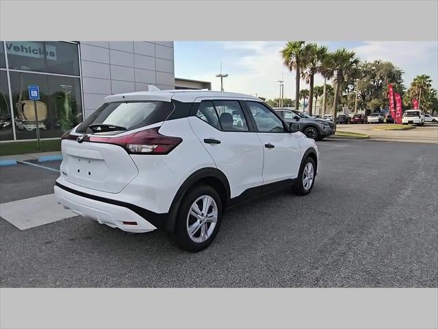 2025 Nissan Kicks S