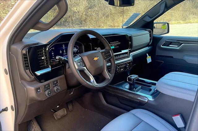2026 Chevrolet Silverado 1500 4WD Crew Cab Standard Bed LT