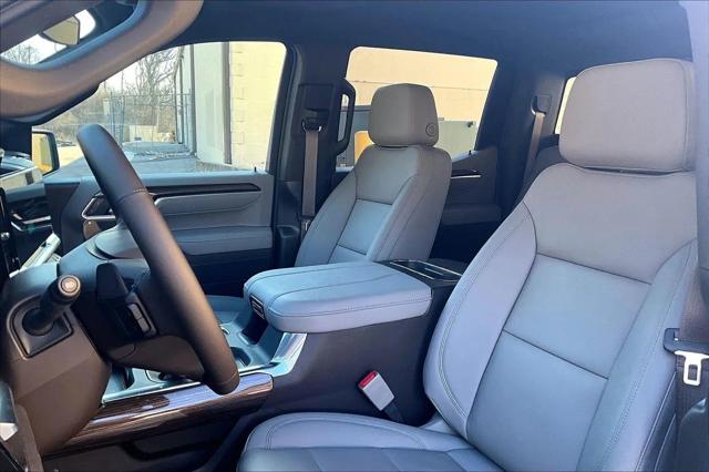 2026 Chevrolet Silverado 1500 4WD Crew Cab Standard Bed LT