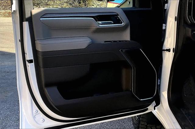 2026 Chevrolet Silverado 1500 4WD Crew Cab Standard Bed LT