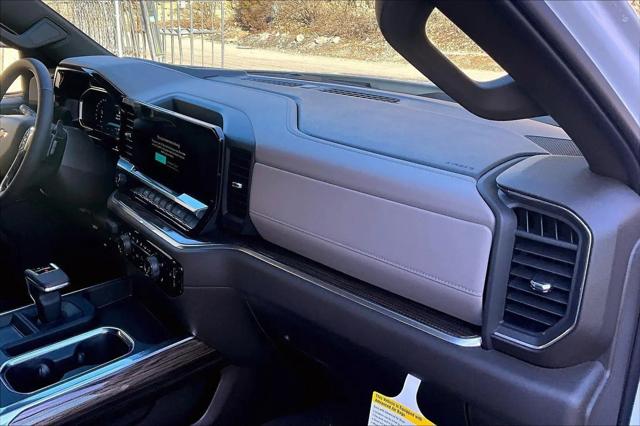 2026 Chevrolet Silverado 1500 4WD Crew Cab Standard Bed LT