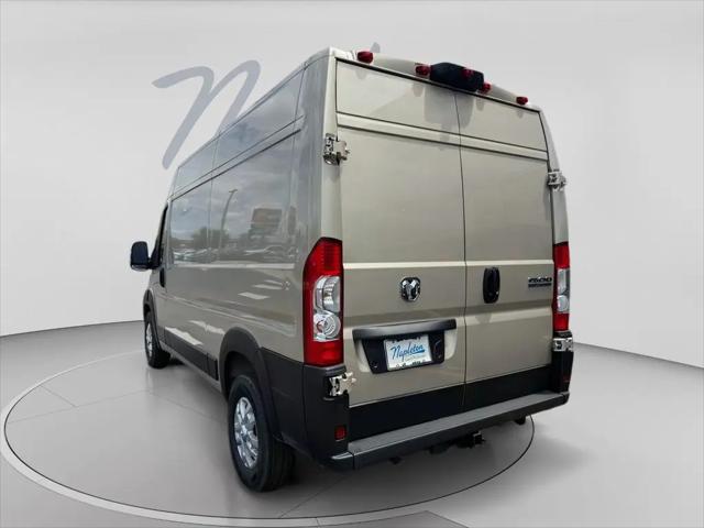 2026 Ram ProMaster Cargo Van SLT High Roof 136 WB