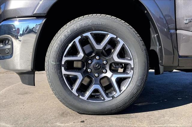 2026 Ram 1500 Laramie Crew Cab 4x4 5'7" Box