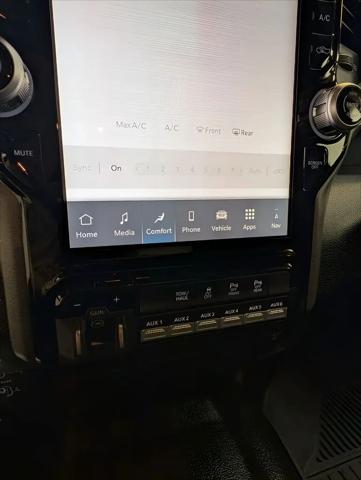 2026 Ram 2500 Tradesman Crew Cab 4x4 8' Box