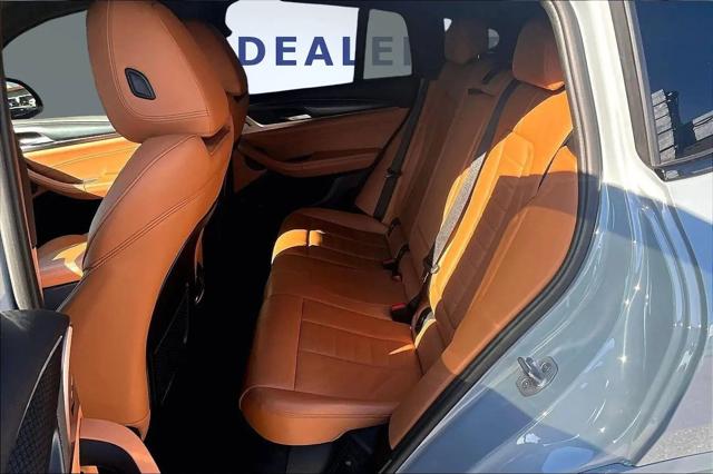 2023 BMW X4 xDrive30i