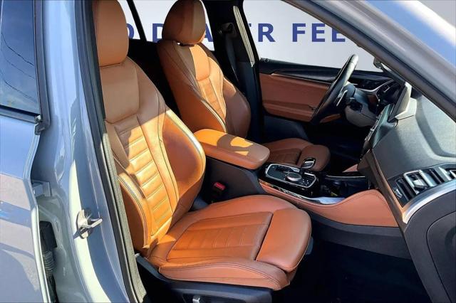 2023 BMW X4 xDrive30i