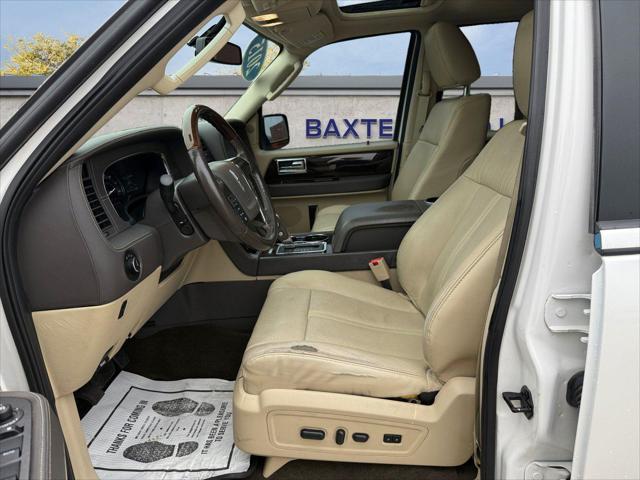2015 Lincoln Navigator Base
