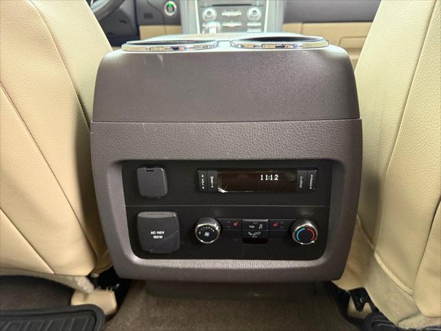 2015 Lincoln Navigator Base
