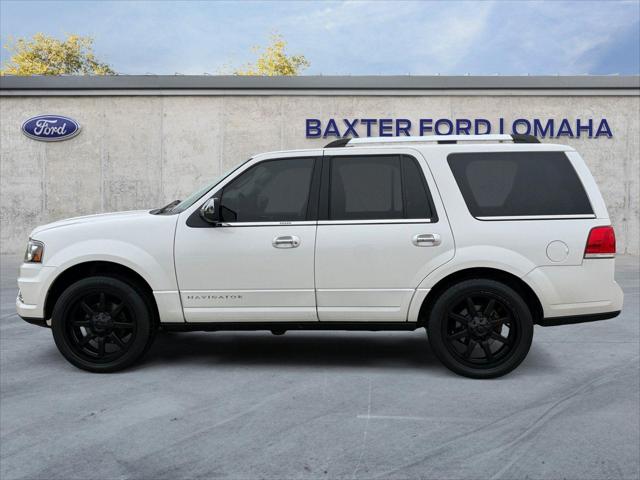 2015 Lincoln Navigator Base