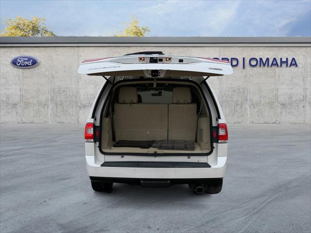 2015 Lincoln Navigator Base