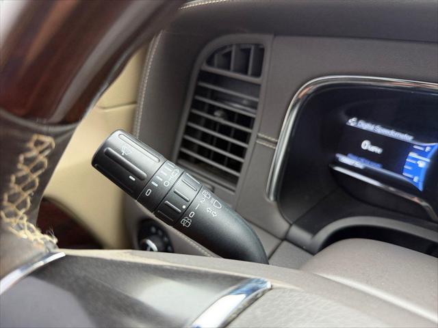 2015 Lincoln Navigator Base