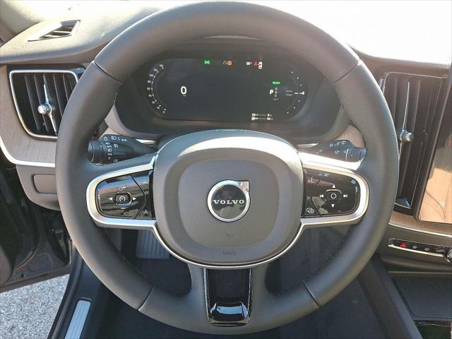 2026 Volvo XC60 Plug-In Hybrid T8 Plus