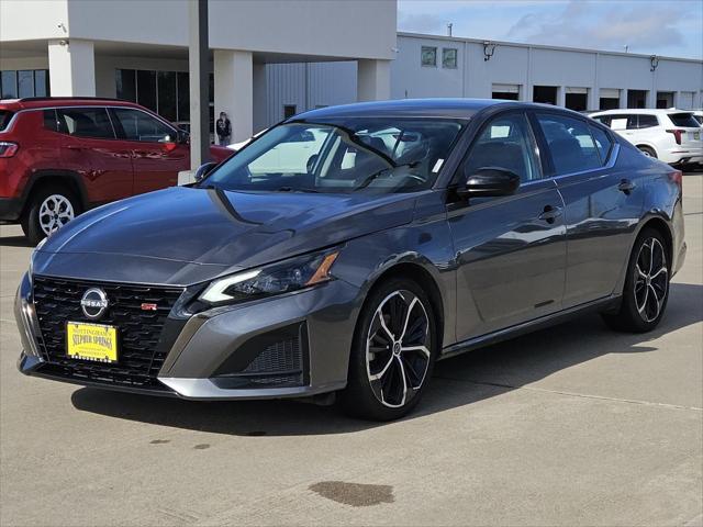 2023 Nissan Altima SR FWD 2023 Nissan Altima SR FWD