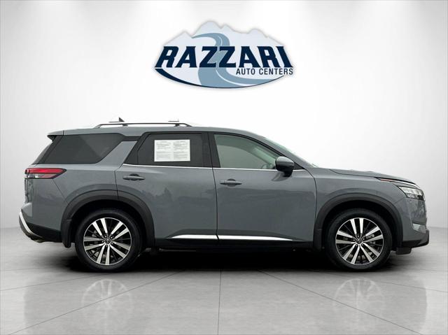 2023 Nissan Pathfinder Platinum FWD
