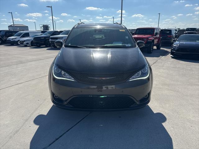 2020 Chrysler Pacifica Red S Edition 2020 Chrysler Pacifica Red S Edition