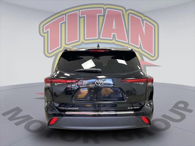 2025 Toyota Highlander XLE AWD (Natl) [2]