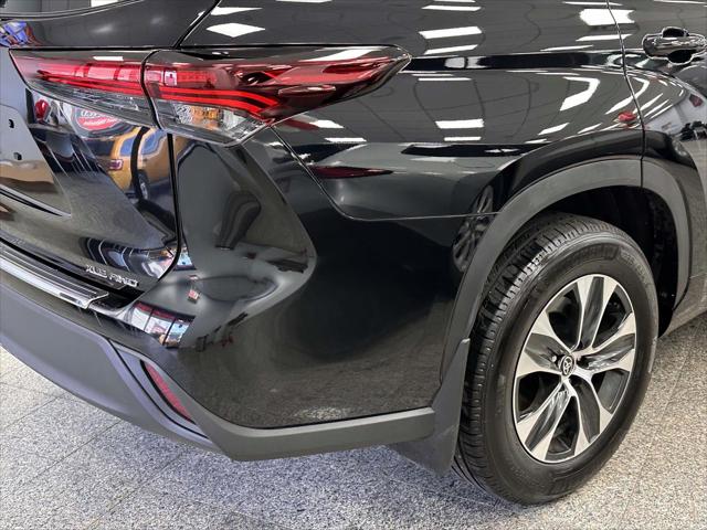 2025 Toyota Highlander XLE AWD (Natl) [8]