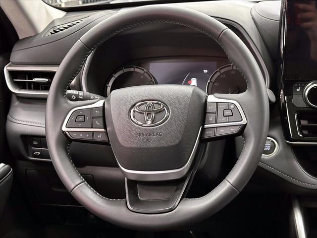 2025 Toyota Highlander XLE AWD (Natl) [17]