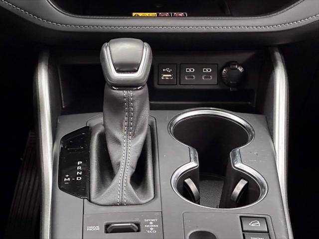 2025 Toyota Highlander XLE AWD (Natl) [19]