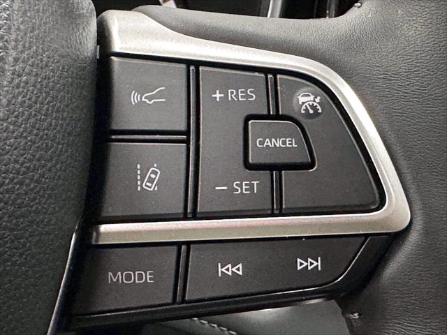 2025 Toyota Highlander XLE AWD (Natl) [22]