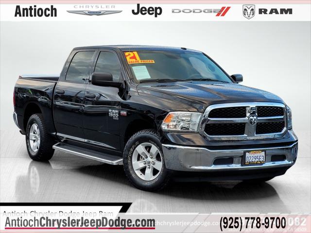 2021 RAM 1500 Classic Tradesman Crew Cab 4x2 57 Box 2021 RAM 1500 Classic Tradesman Crew Cab 4x2 57 Box