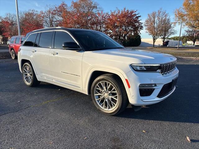2022 Jeep Grand Cherokee Summit 4x4